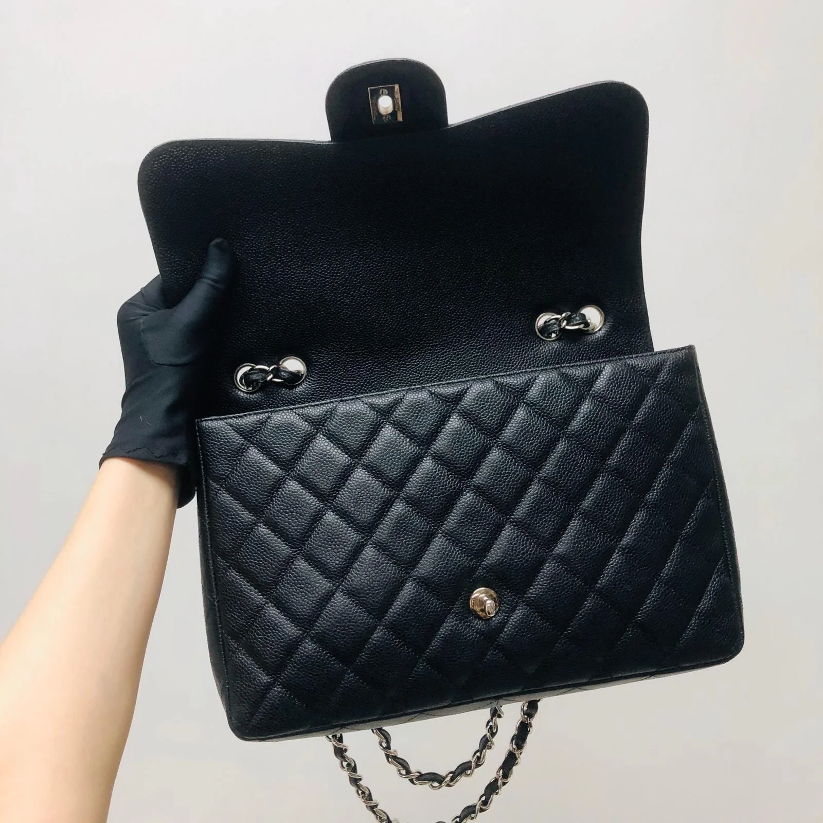 Single Flap Classic Jumbo in Black Caviar with SHW - Image 14