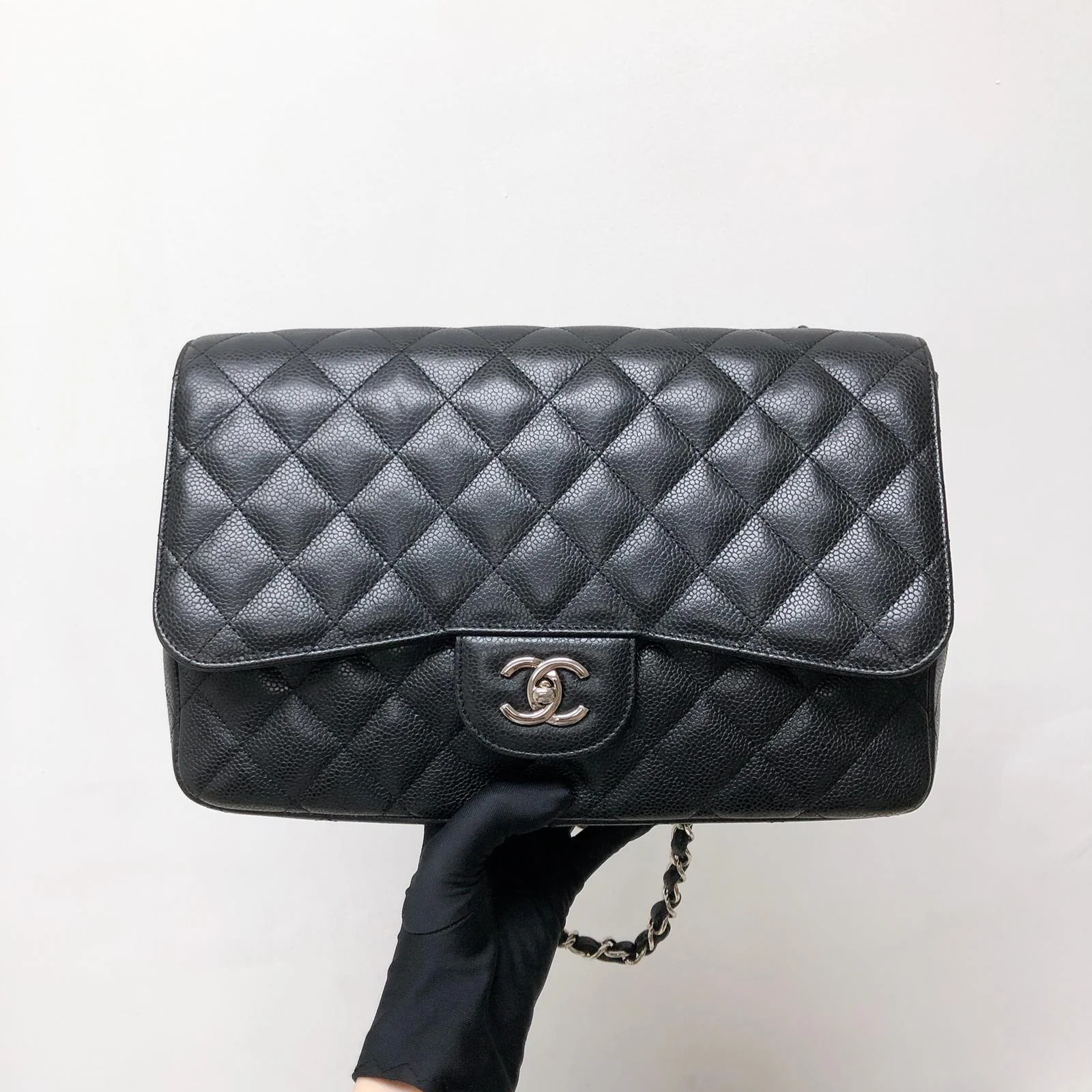 Single Flap Classic Jumbo in Black Caviar with SHW - Image 3
