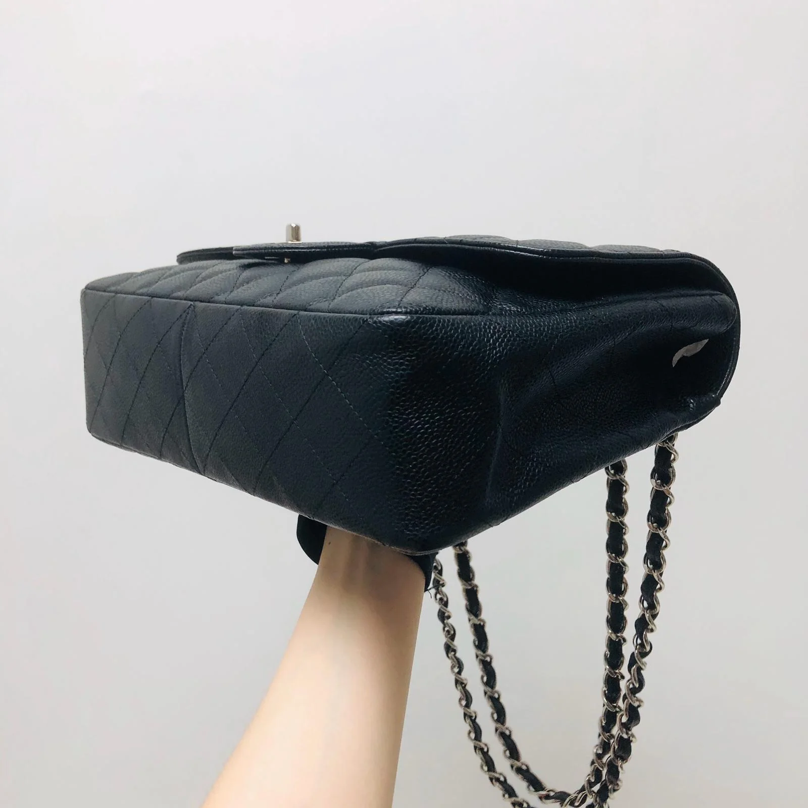 Single Flap Classic Jumbo in Black Caviar with SHW - Image 8