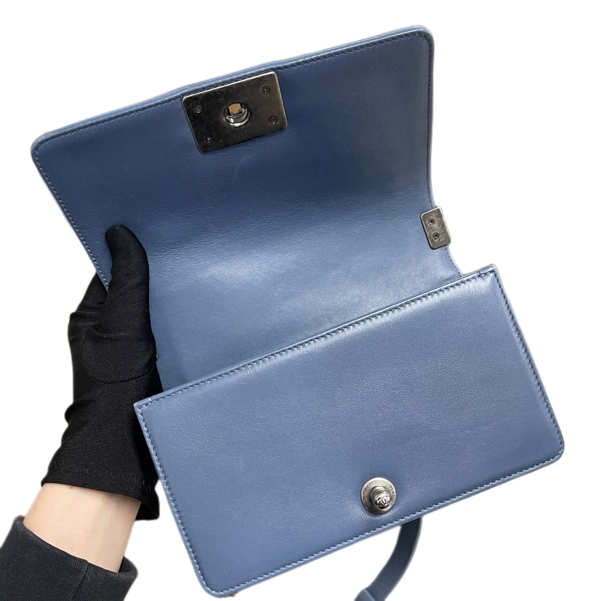 Small Boy Lambskin Fur Blue RHW - Image 14