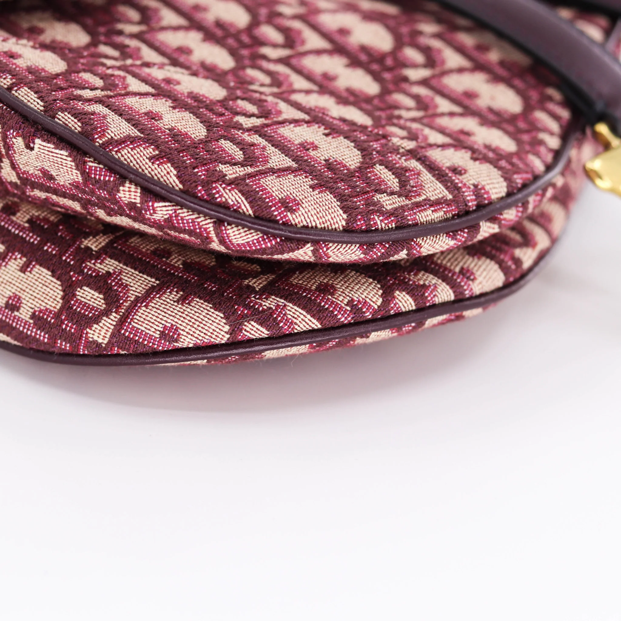 Oblique saddle bag burgundy - Image 15
