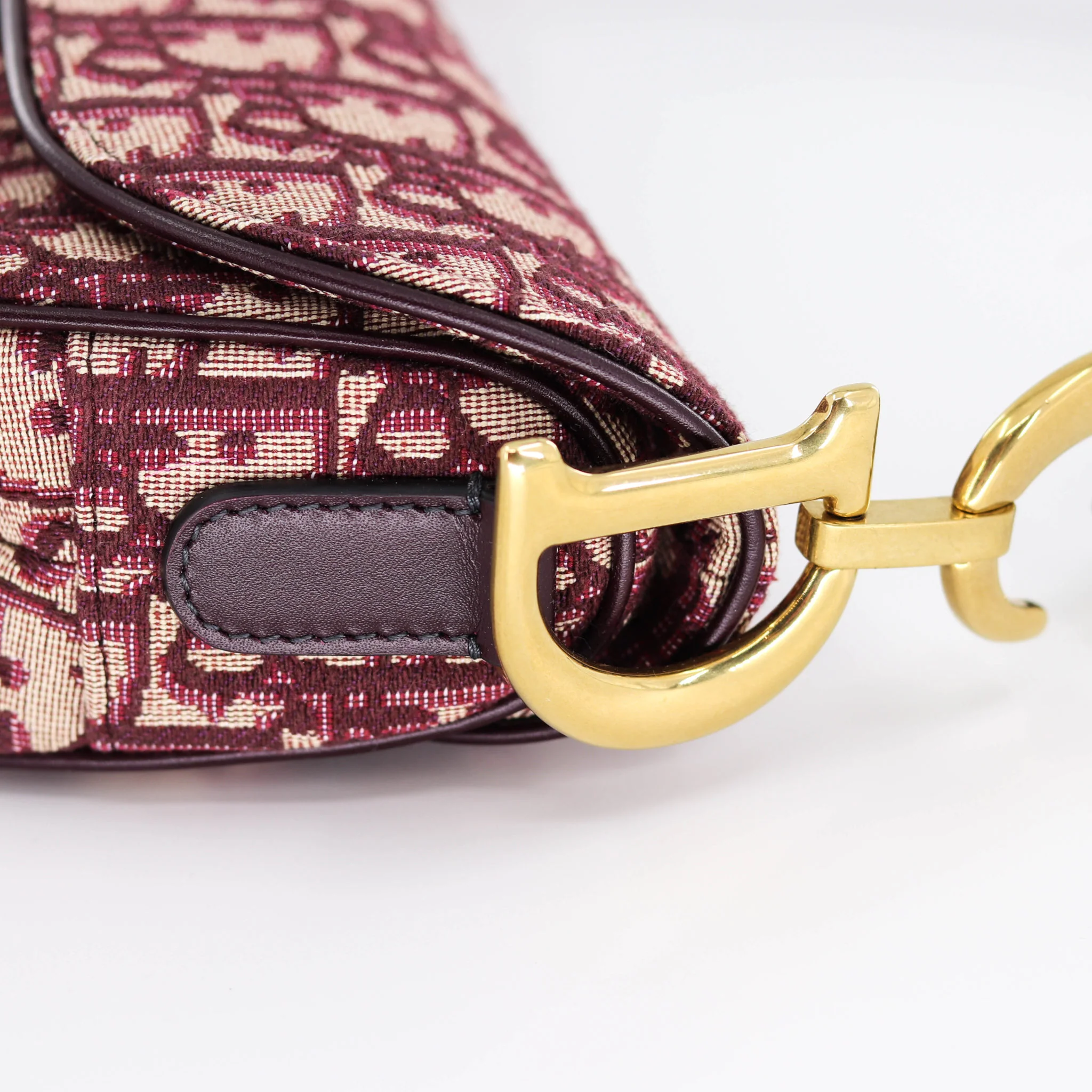 Oblique saddle bag burgundy - Image 16