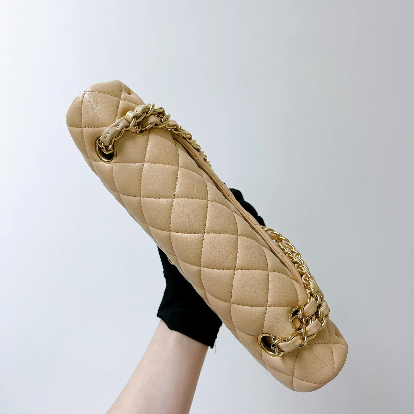 Double Flap Medium Lambskin Beige GHW - Image 13