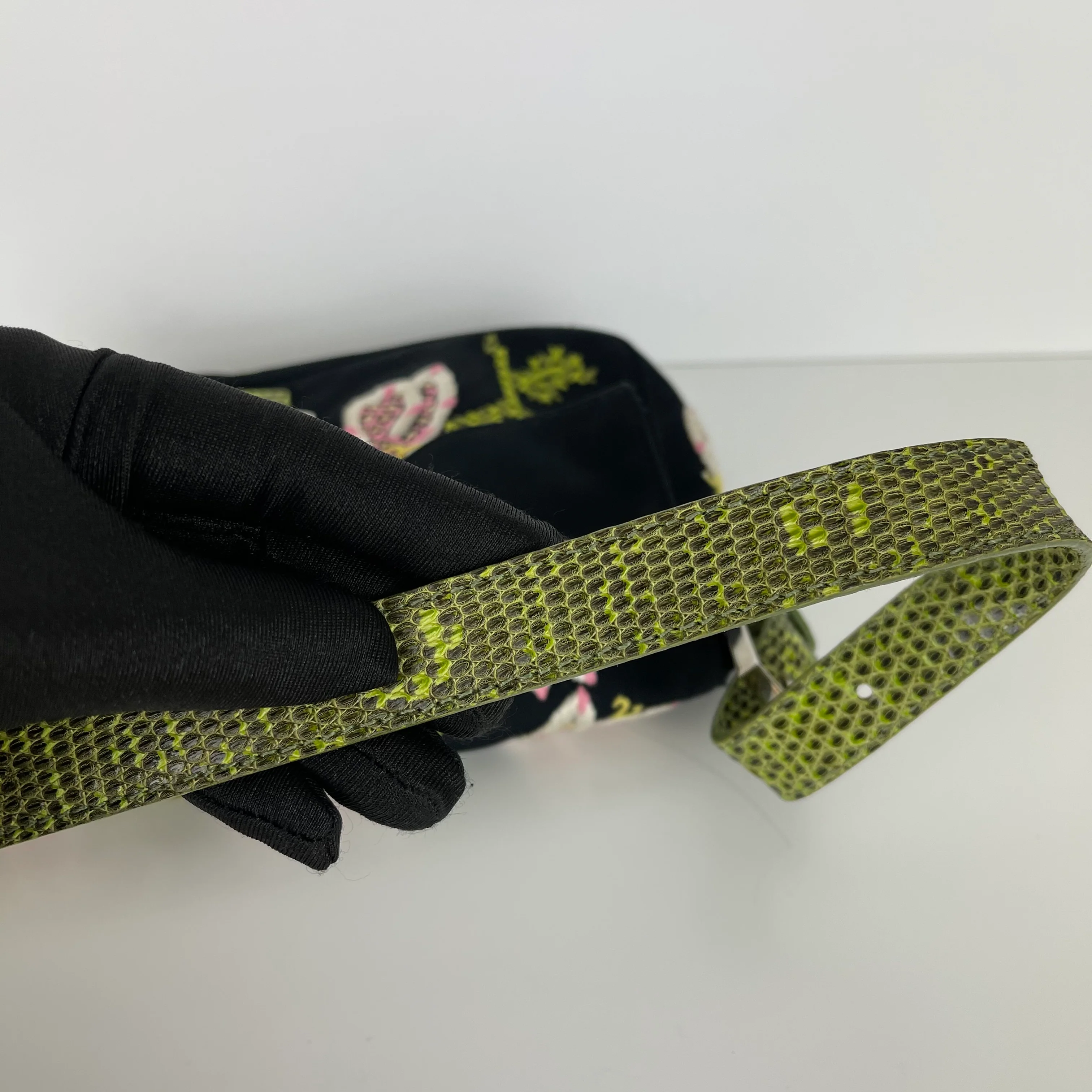Embroidered Flowers and Lizard Trim Baguette - Image 12