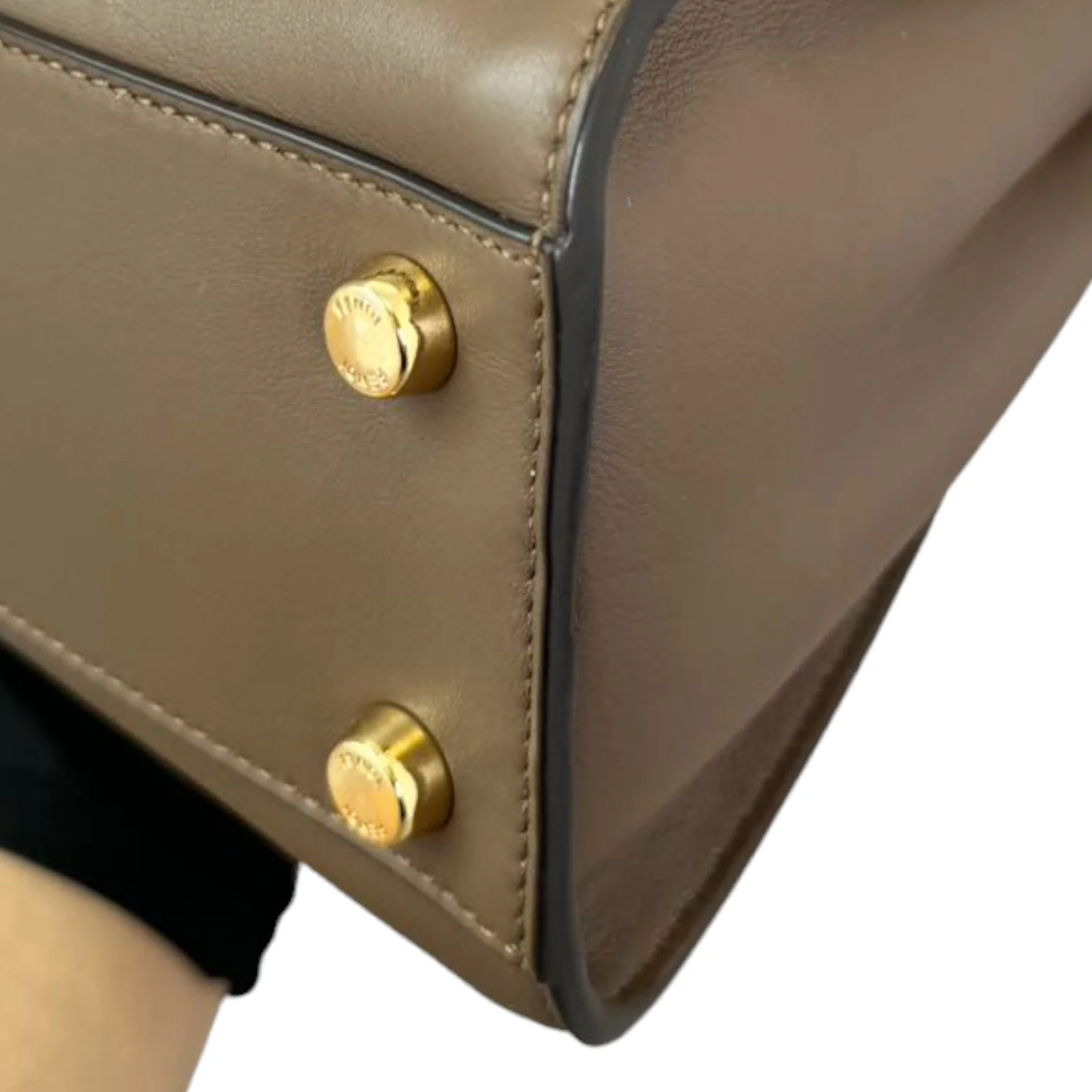 Peekaboo Iseeu Small Calfskin Leather Taupe GHW - Image 7