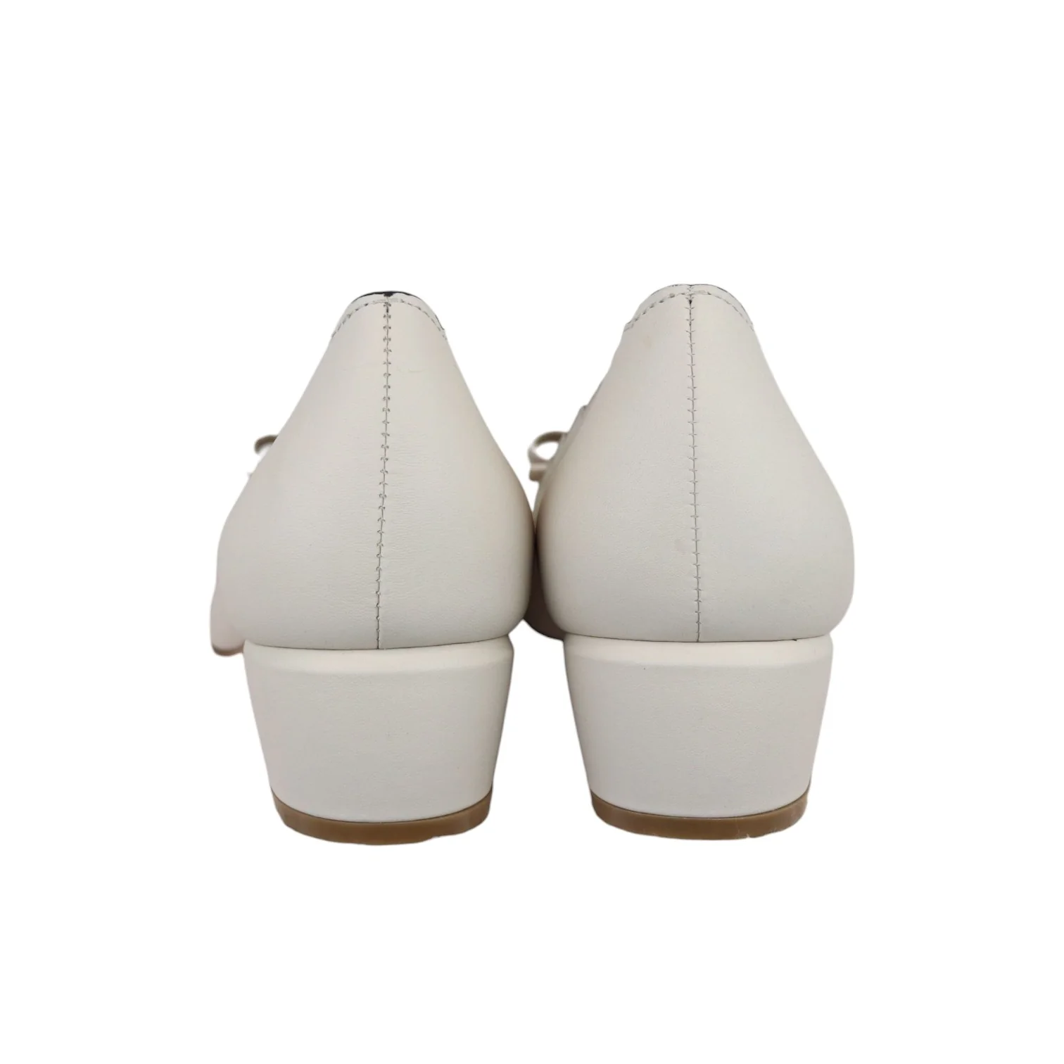 Vara Bow Shell Pumps Calfskin White Size 7 GHW - Image 11