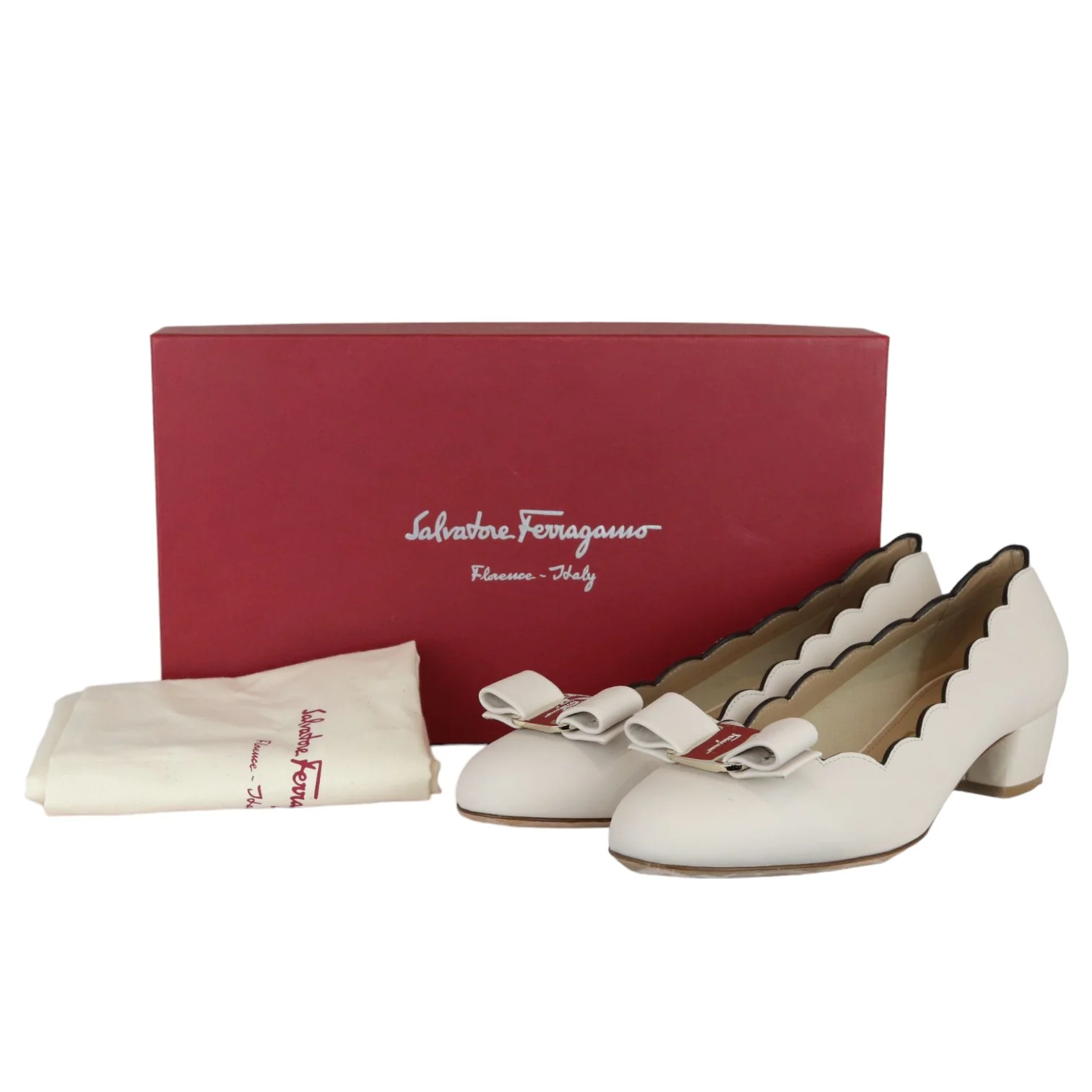 Vara Bow Shell Pumps Calfskin White Size 7 GHW - Image 2