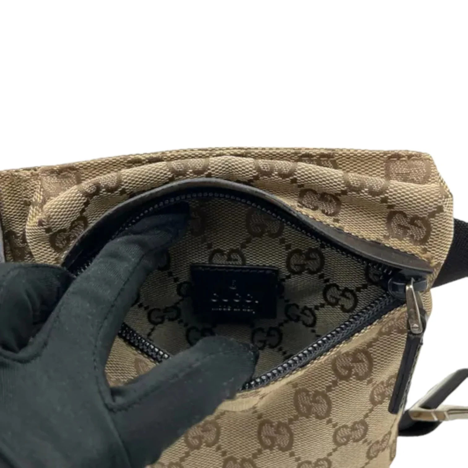 Double Pocket Waist Bag GG Supreme Monogram Canvas Beige SHW - Image 23