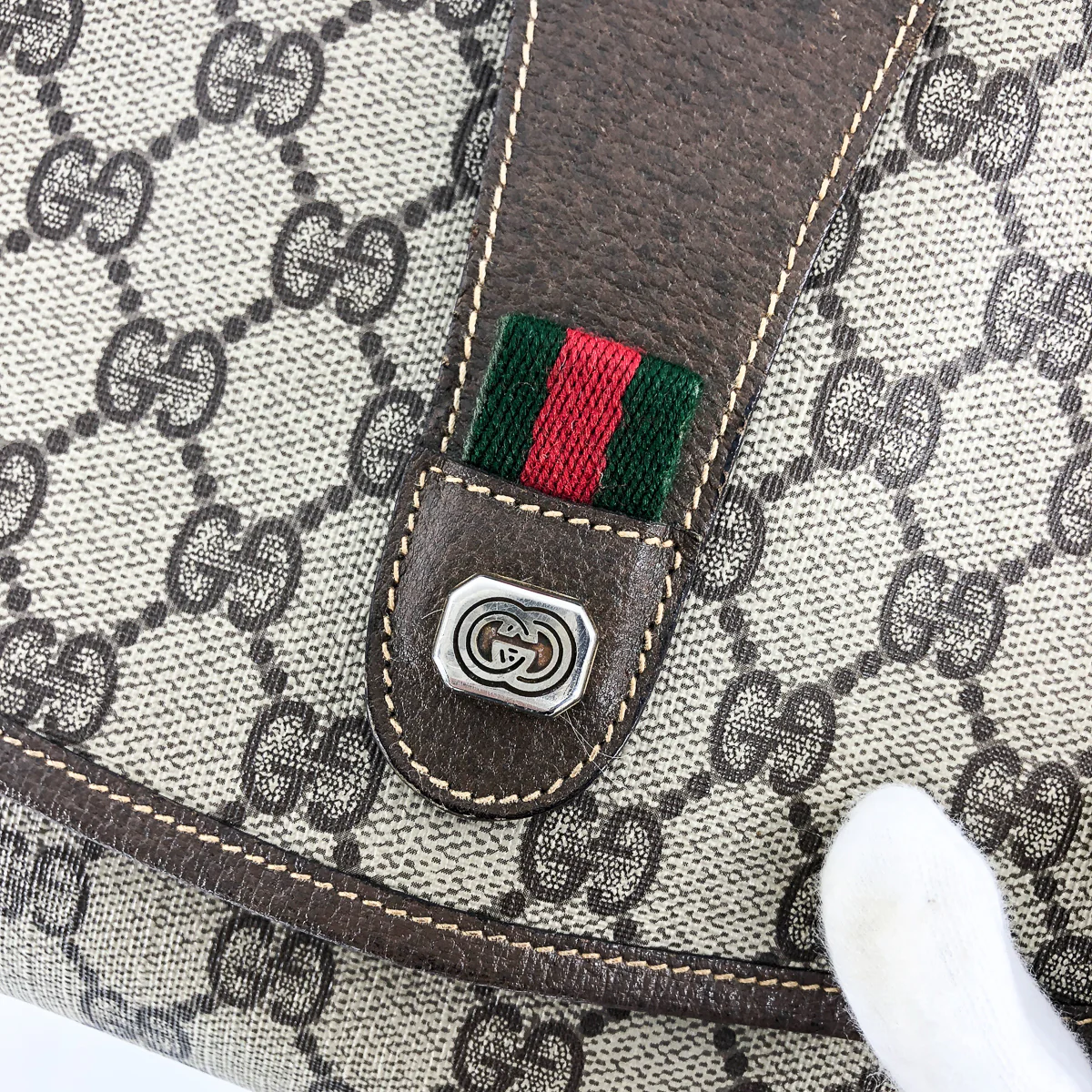 GG Monogram Clutch with Classic Detail and Gold Hardware - Image 6