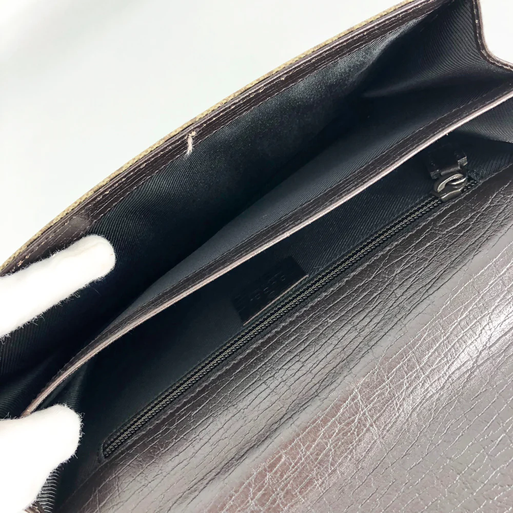 Vintage GG Monogram Clutch with Retractable Strap - Image 19