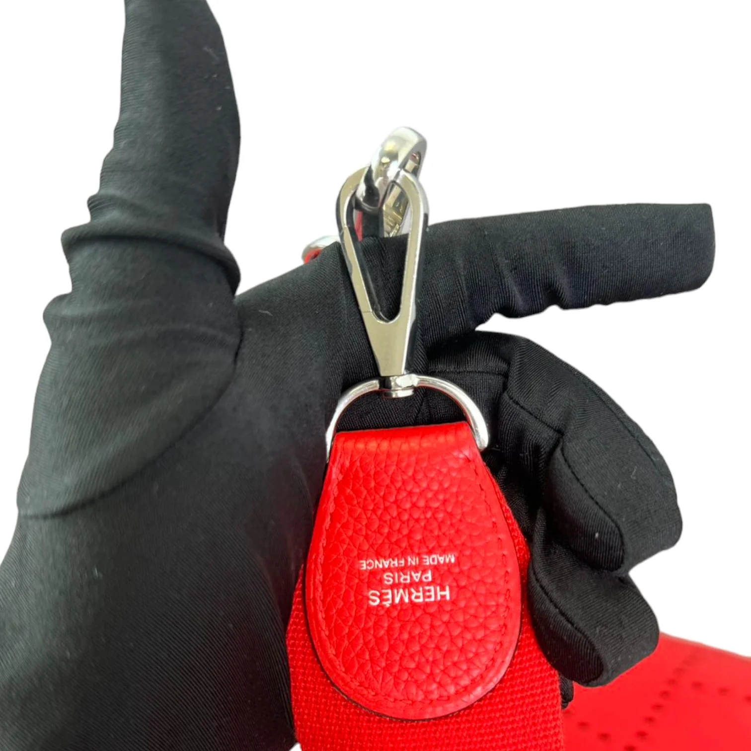 Evelyne III PM Taurillon Clemence Calfskin Red PHW - Image 15