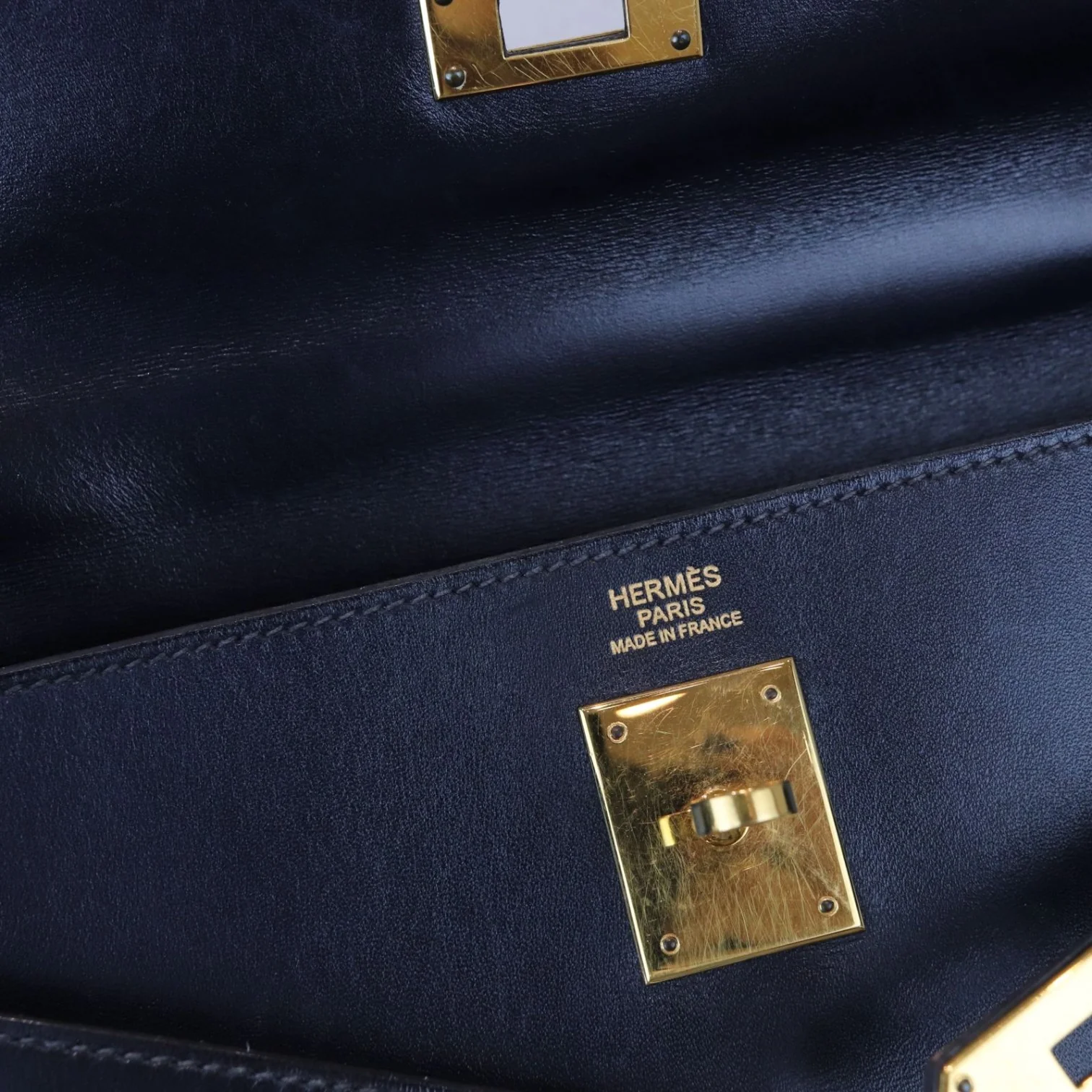 Kelly 32 Vintage Box Dark Blue GHW - Image 24