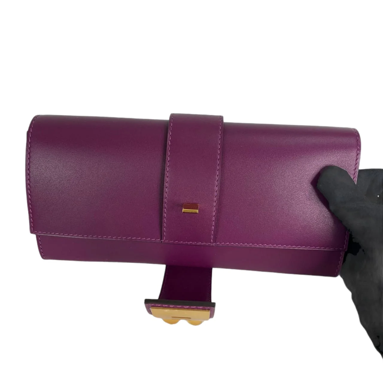 Medor 23 Clutch Swift Leather Tosca - Image 7