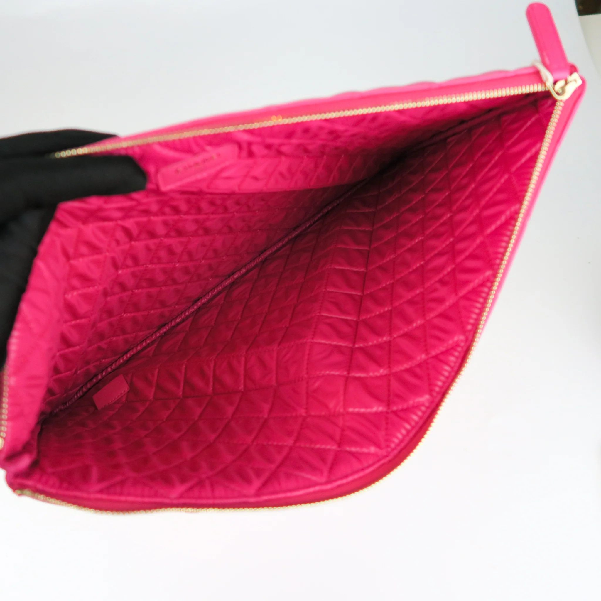 Lambskin O Case Quilted Pink Large Zip Pouch - Image 13