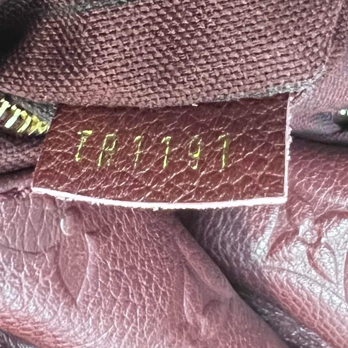 Artsy MM Empreinte Burgundy GHW - Image 14