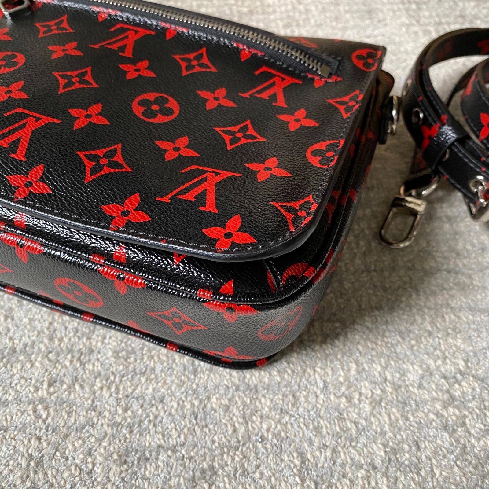 Monogram Infrarouge Pochette Metis - Image 4