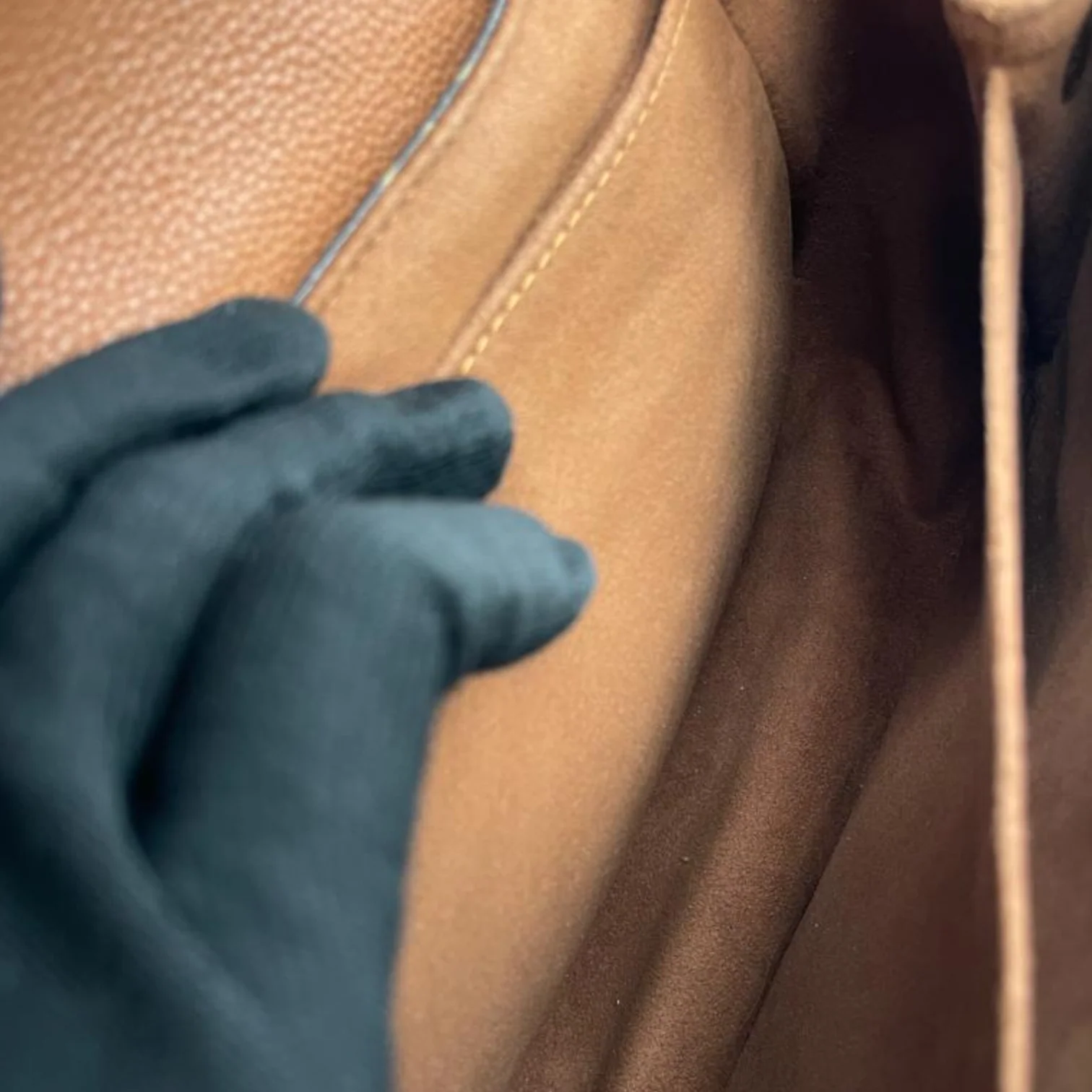 Monogram Eden MM Camel GHW - Image 15