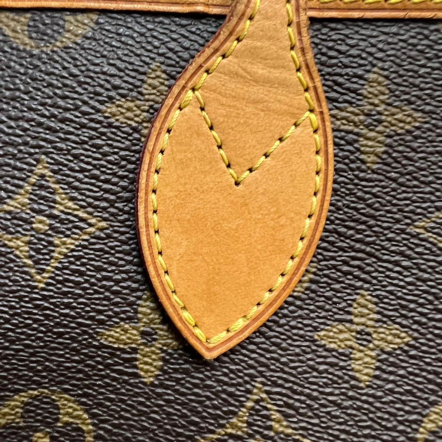 Neverfull GM Monogram Brown GHW - Image 10