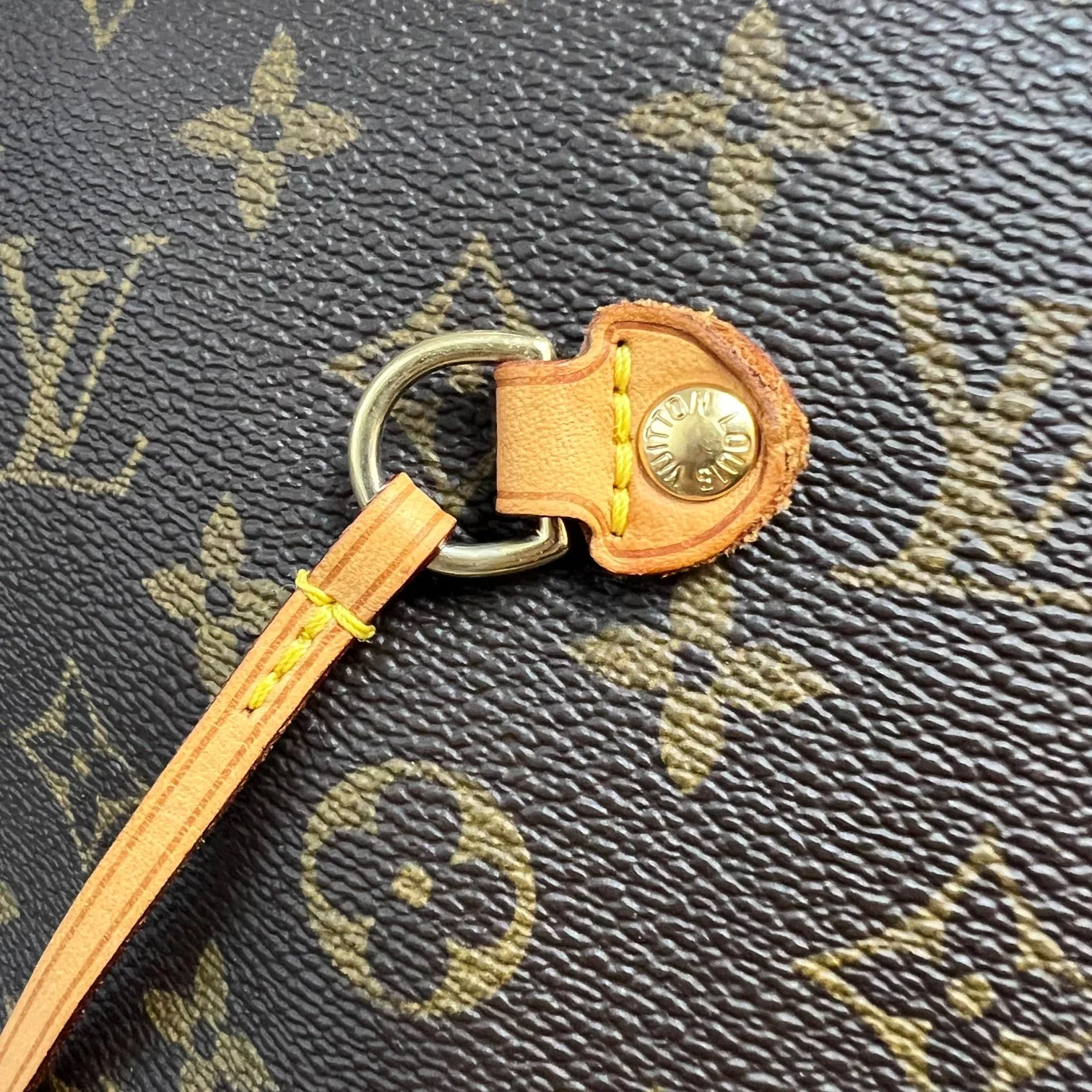 Neverfull GM Monogram Brown GHW - Image 9