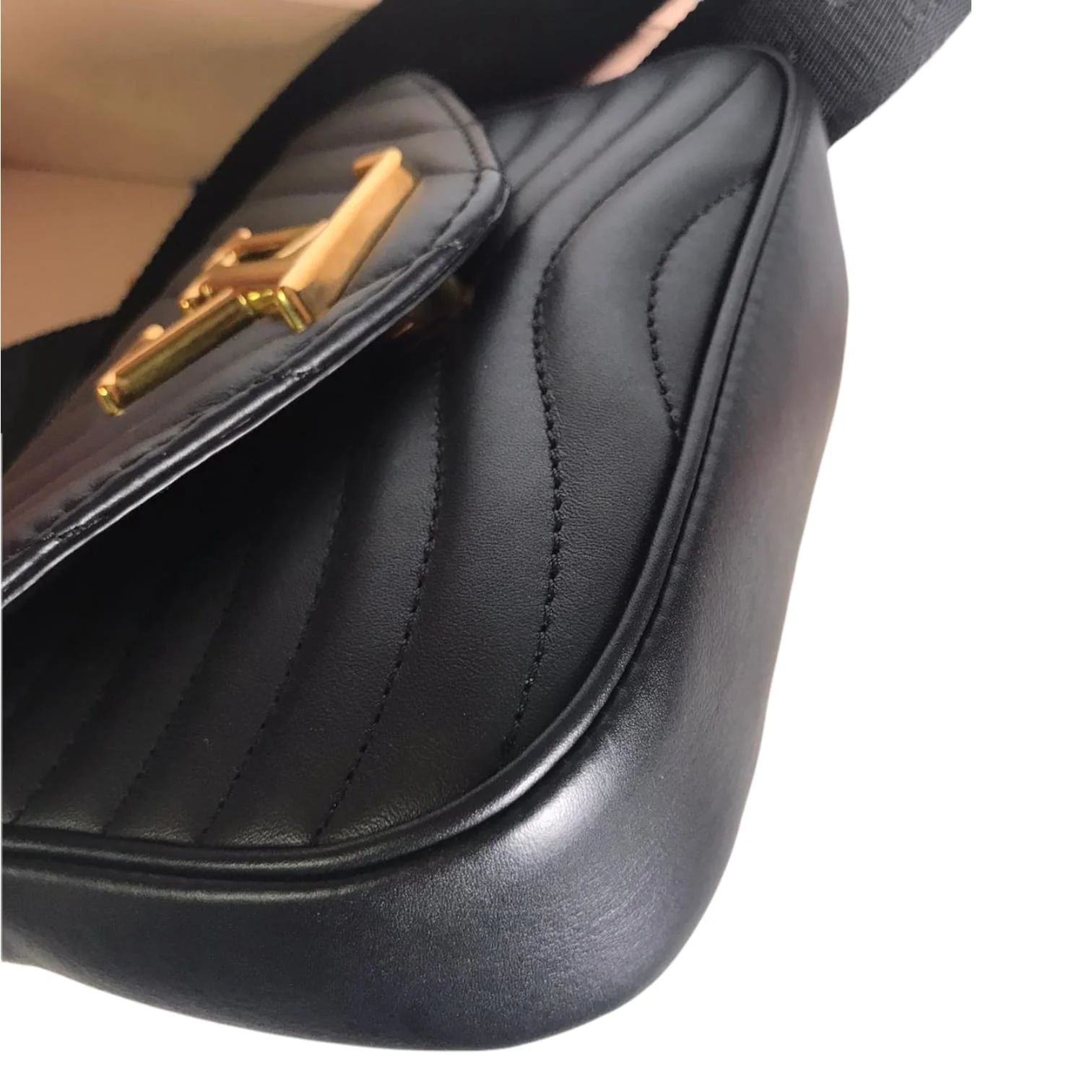 New Wave Multi-Pochette Leather Black GHW - Image 9