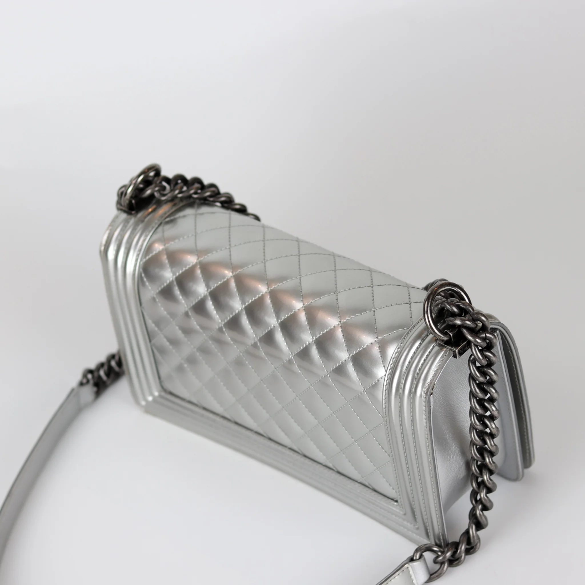 Old Medium Boy in Silver Patent Leather with RHW - Image 4