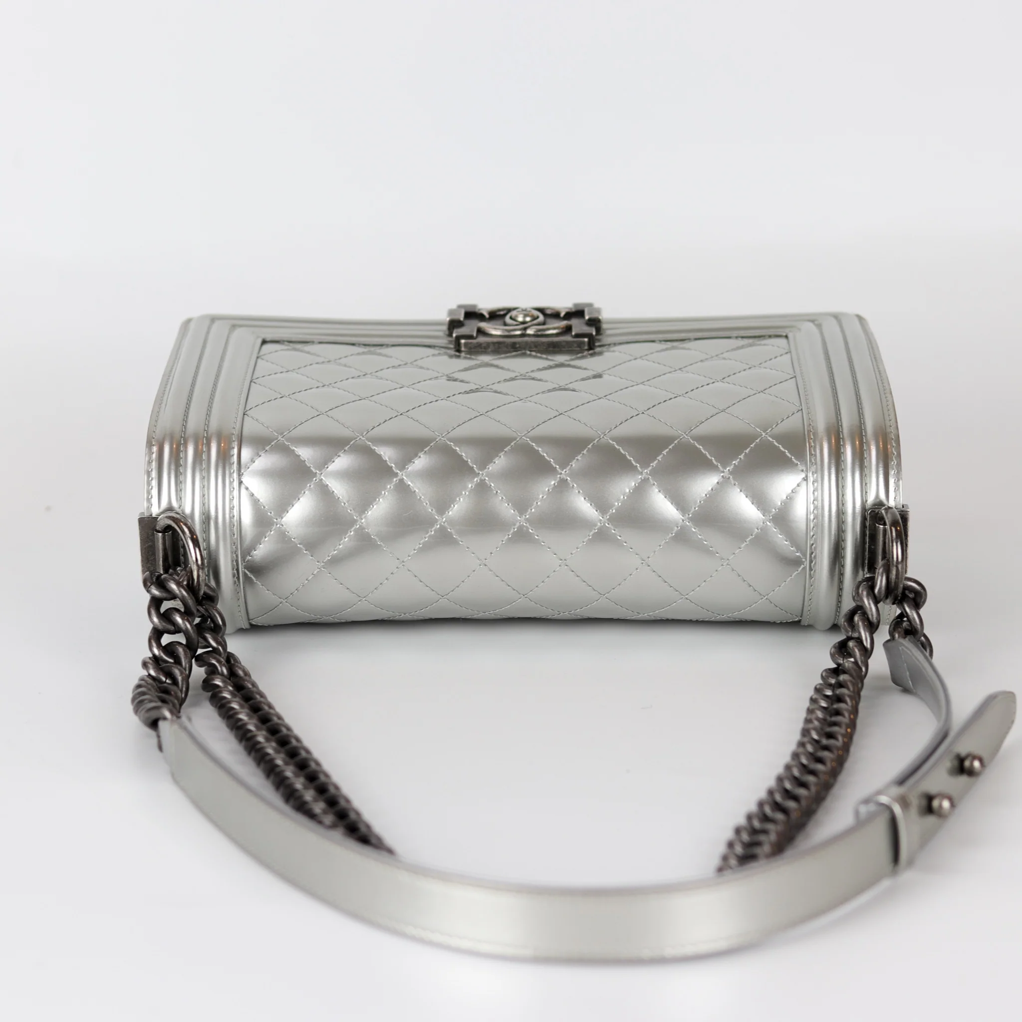 Old Medium Boy in Silver Patent Leather with RHW - Image 8