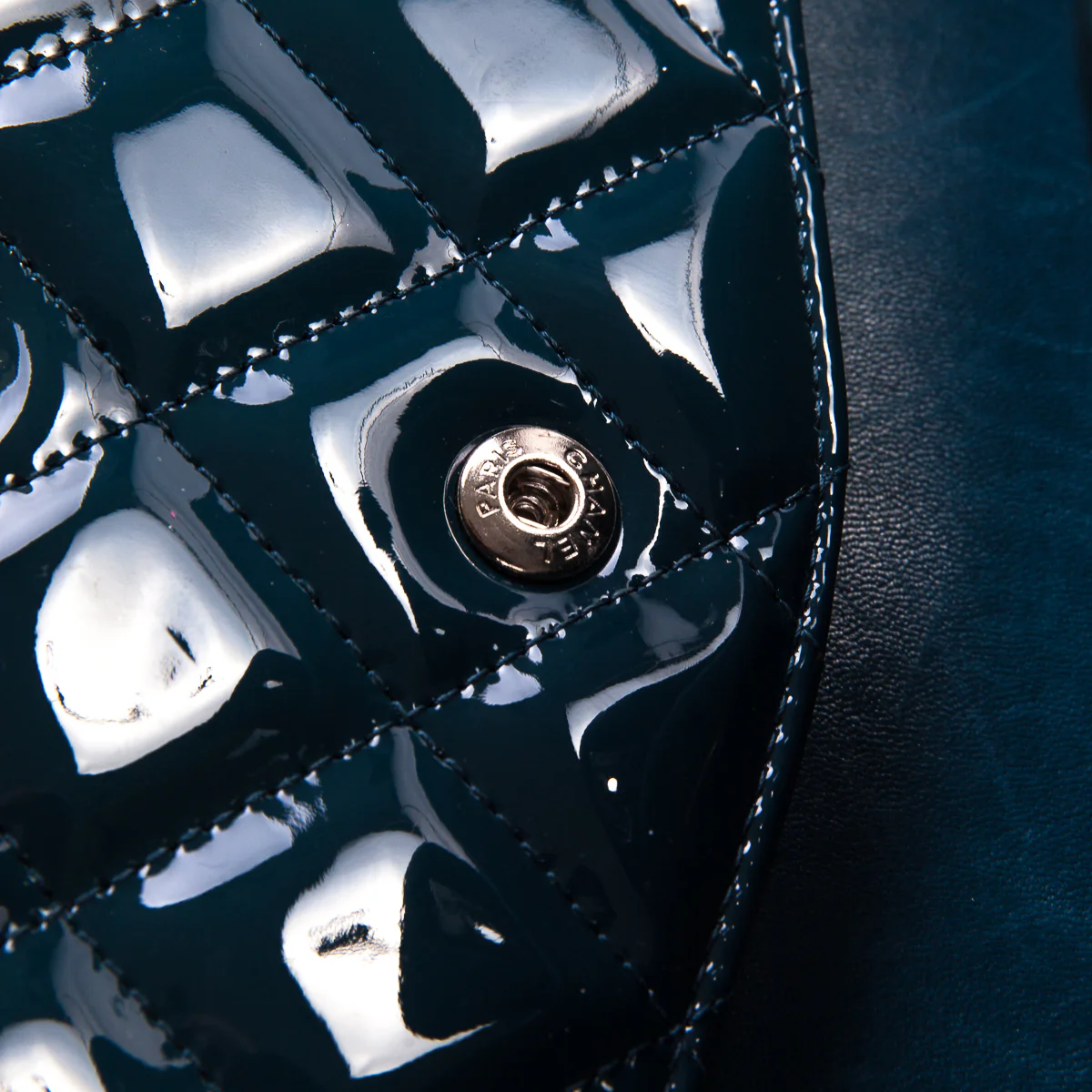 Navy blue Double Flap patent leather jumbo with SHW - Image 2