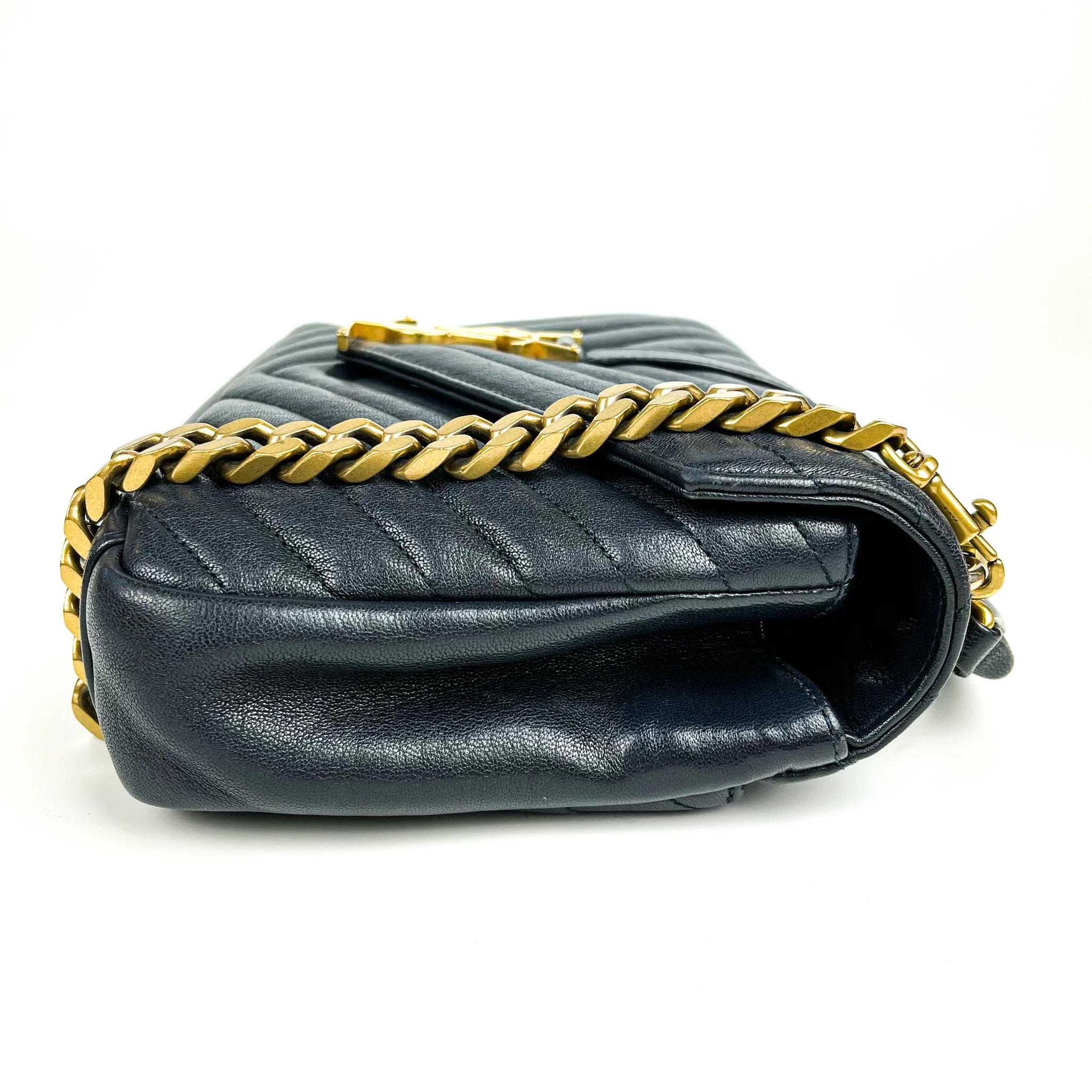 Medium Chevron College Leather Bag Dark Blue - Image 23