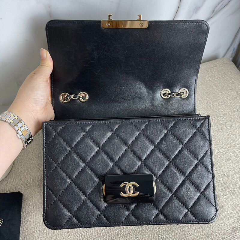 Seasonal Beauty Lock Quilted Lambskin Black LGHW - Image 7