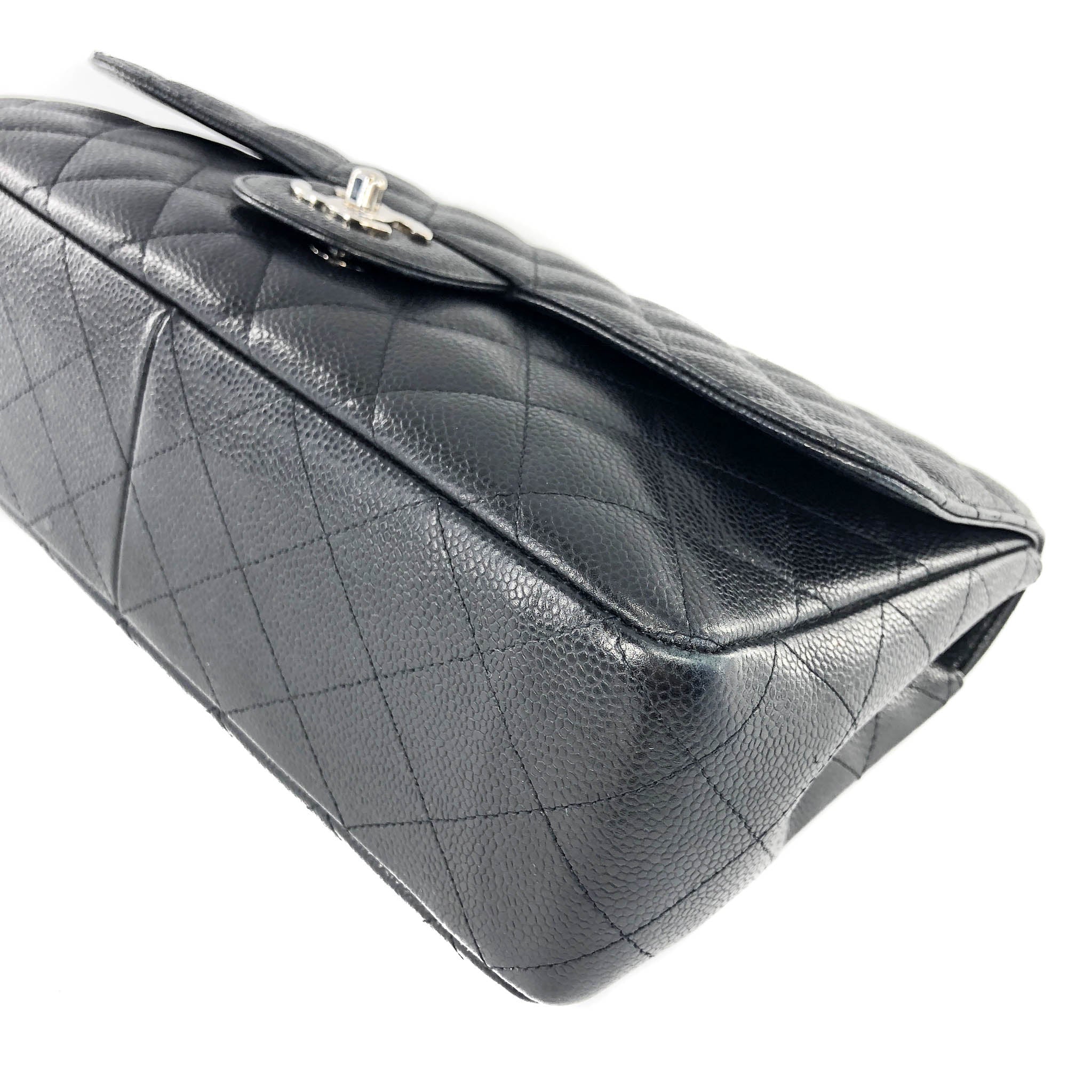 Single Flap Classic Jumbo in Black Caviar with SHW - Image 10