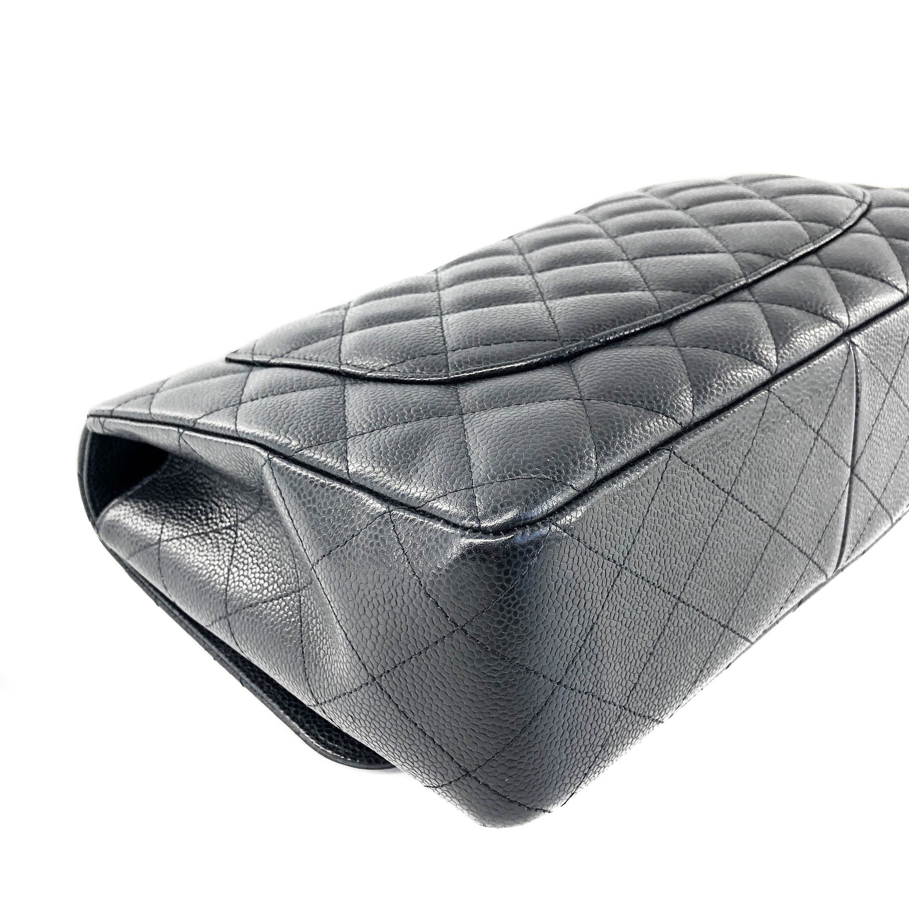 Single Flap Classic Jumbo in Black Caviar with SHW - Image 12