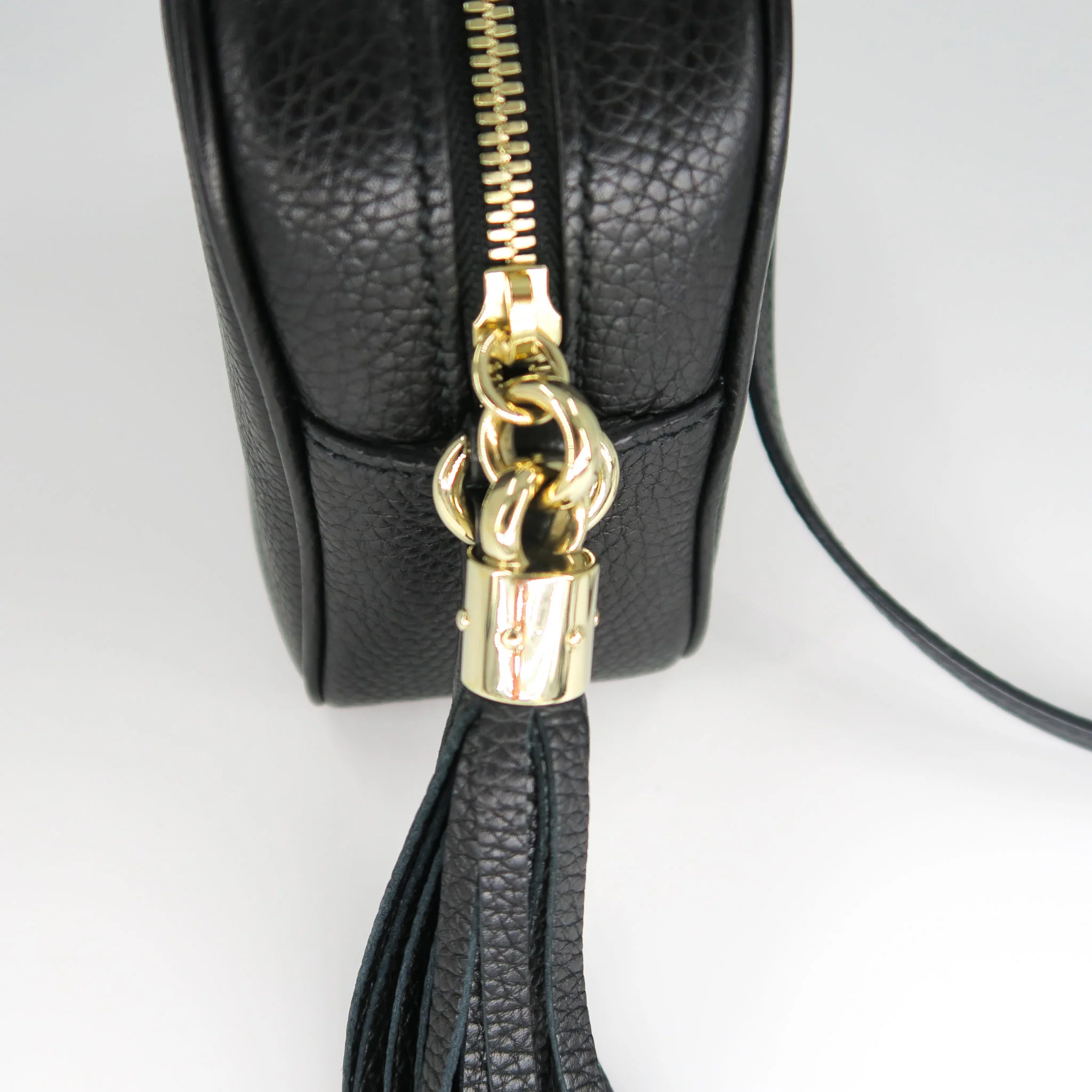 Soho small leather disco bag in black - Image 10