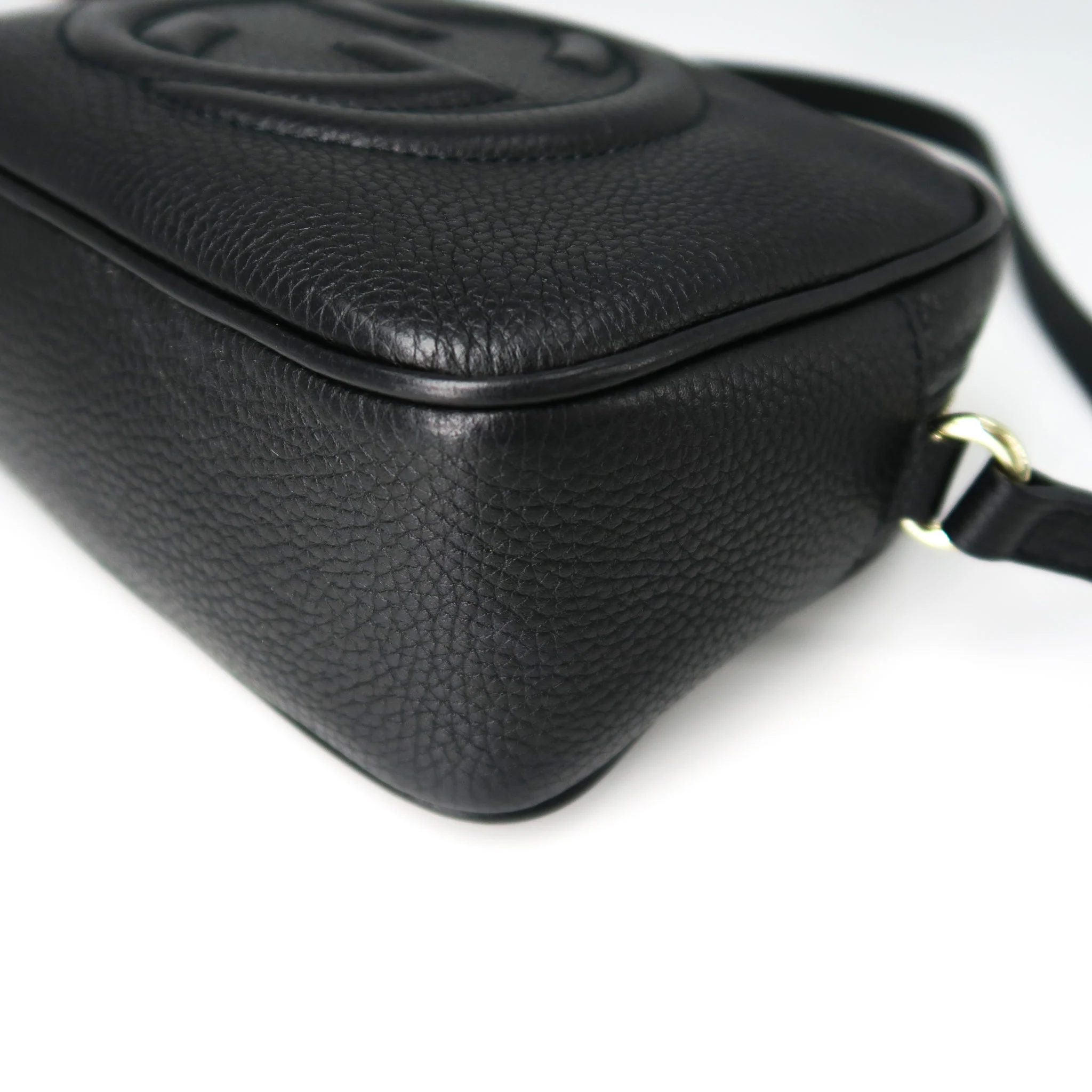 Soho small leather disco bag in black - Image 7