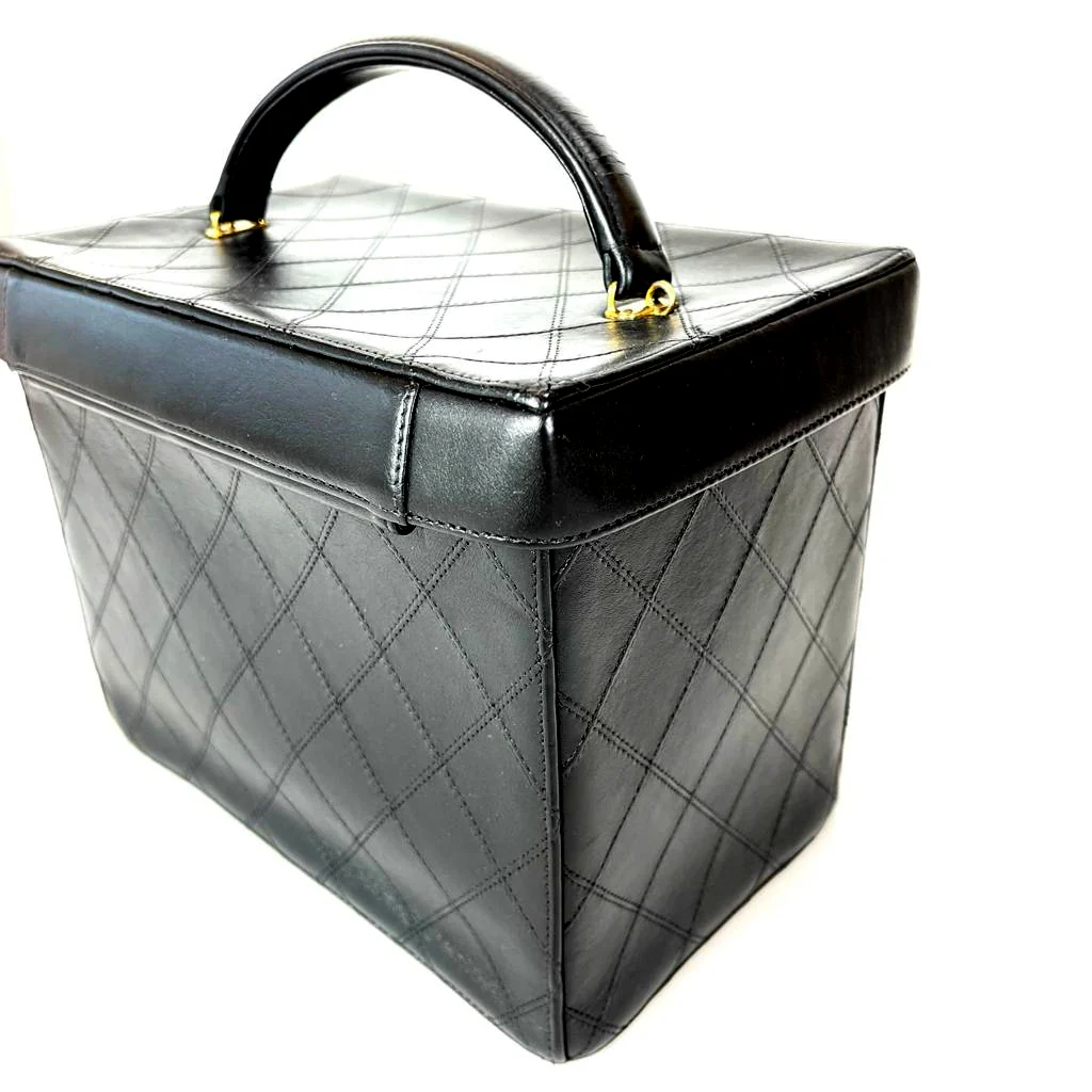 Vintage Quilted Leather Vanity Cosmetic Case Black - Image 12