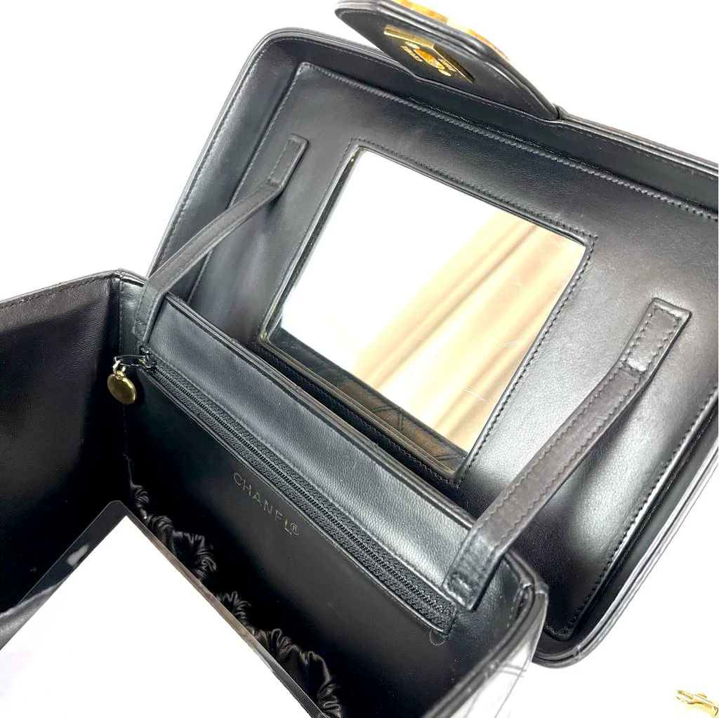 Vintage Quilted Leather Vanity Cosmetic Case Black - Image 22