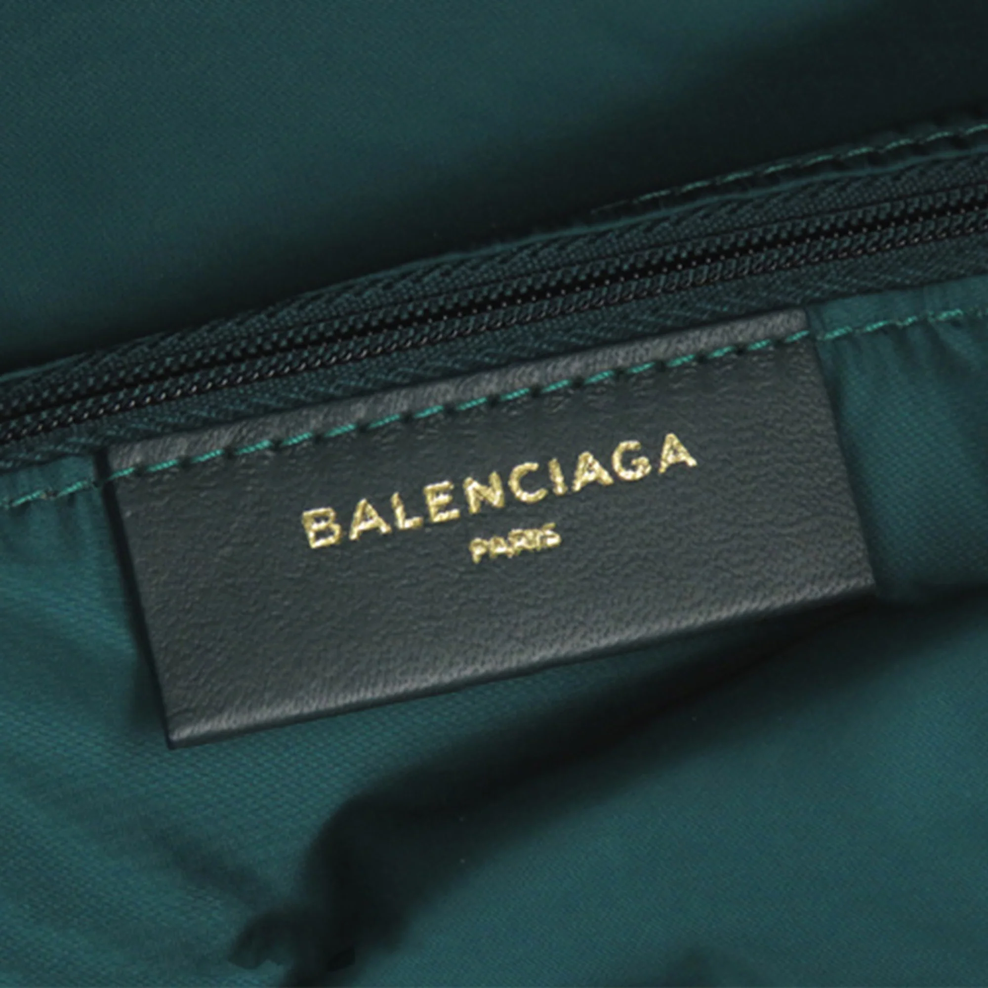 Wheel Everyday Nylon Travel Bag Green - Image 5