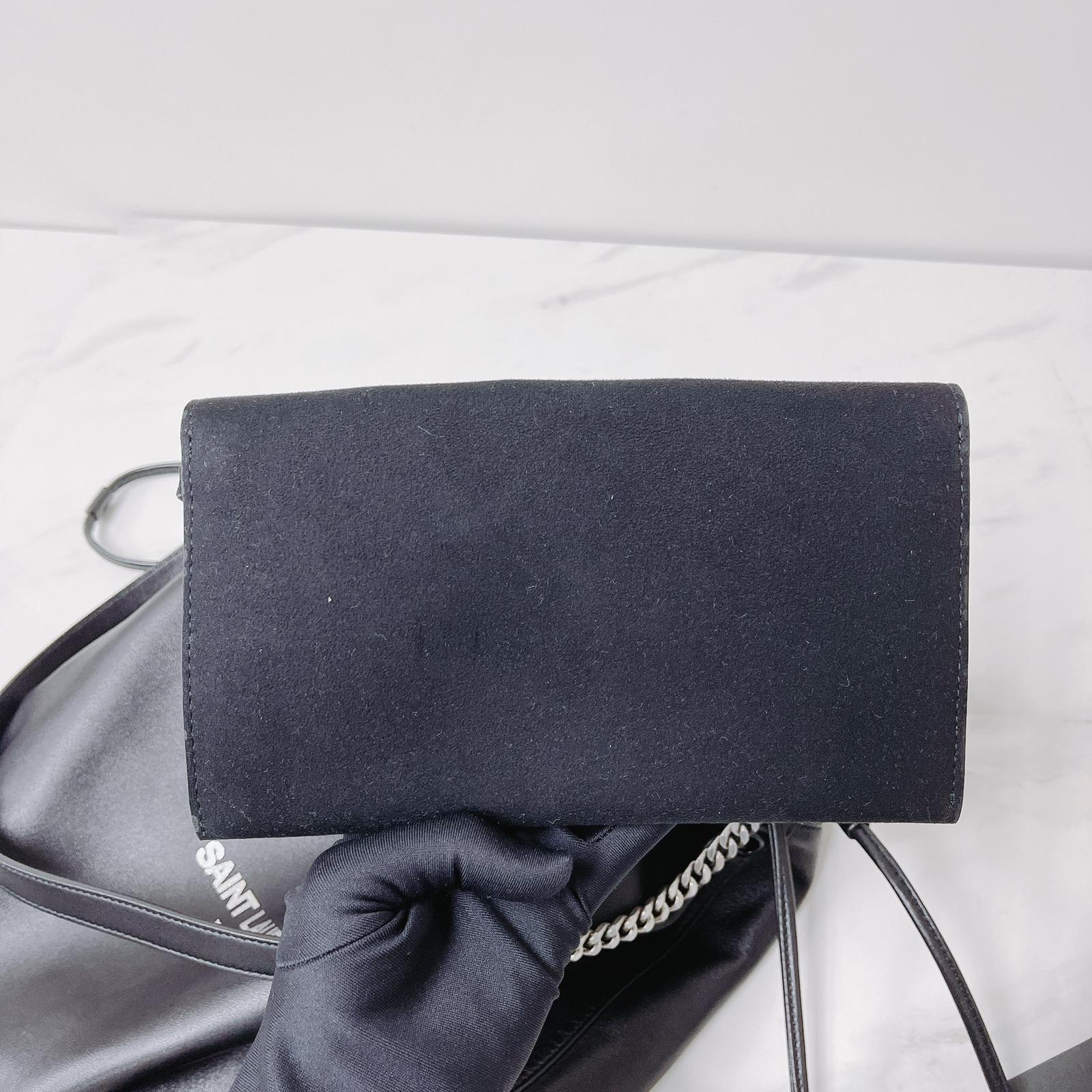 Teddy Bucket Bag Black - Image 19