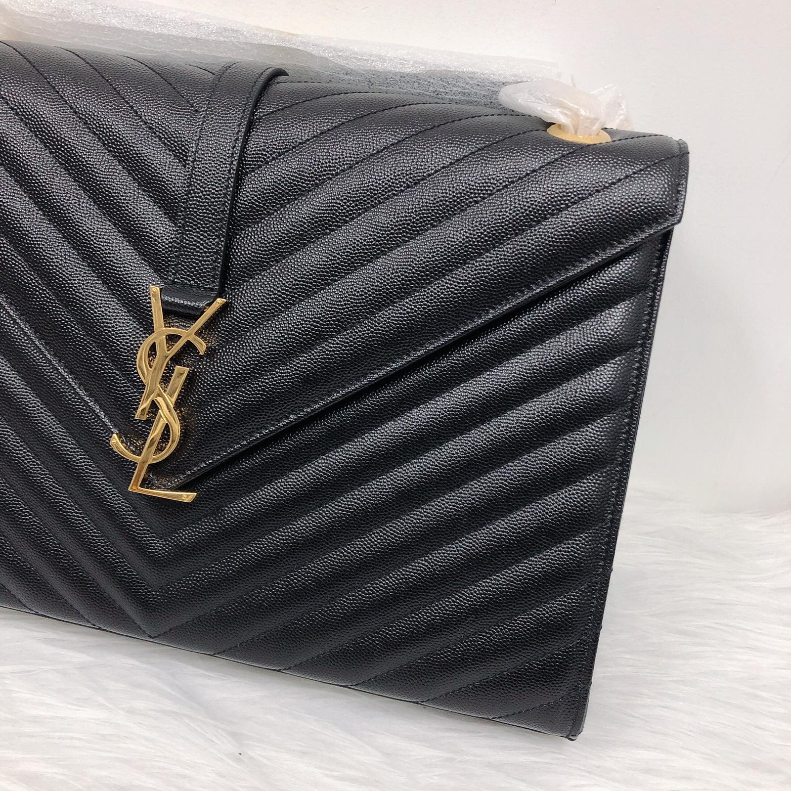 Grain de Poudre Textured Matelasse Large Envelope WOC in Black - Image 6